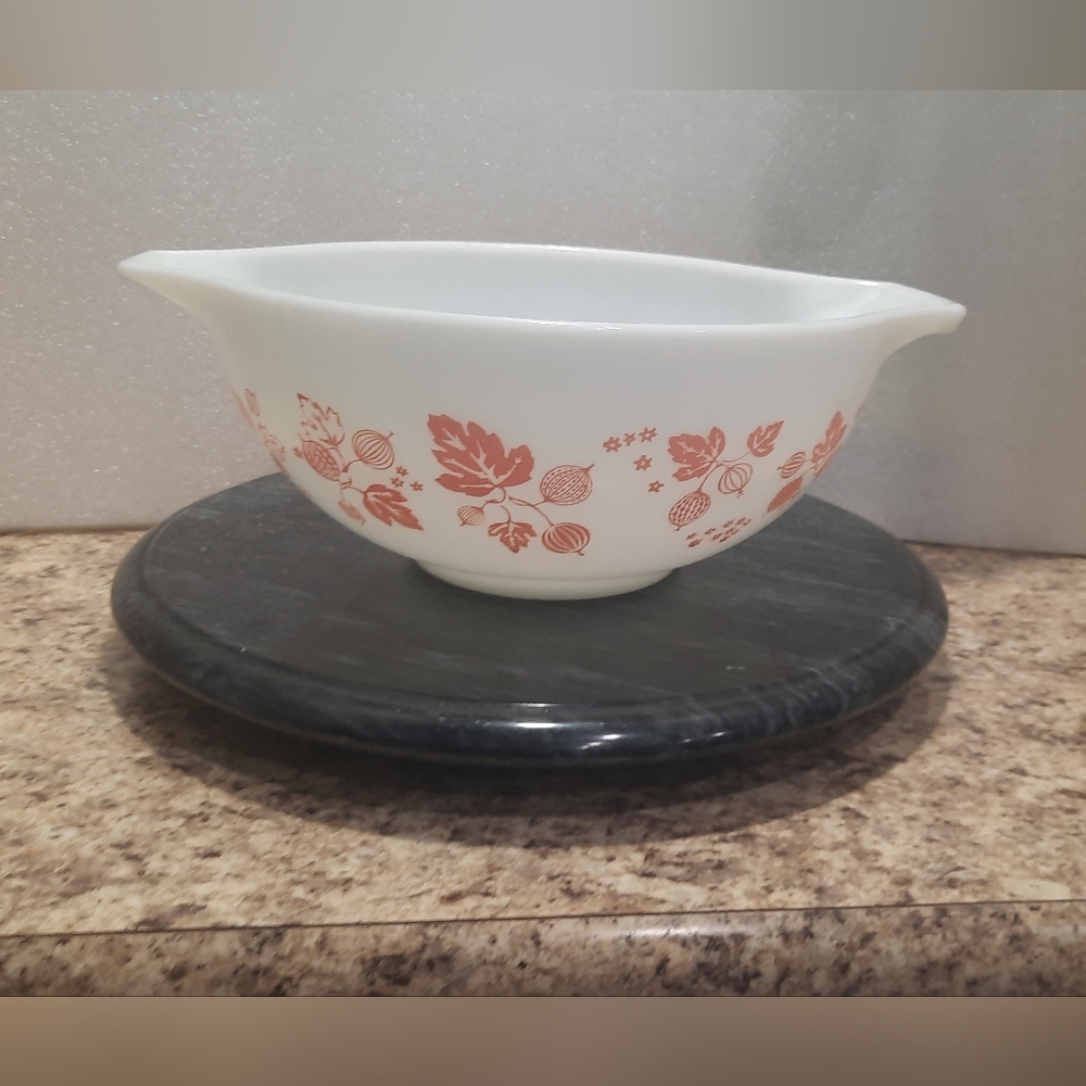 Pyrex Pink Goosberry